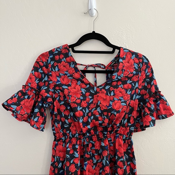 Preloved tie back floral dress - Picture 7 of 9